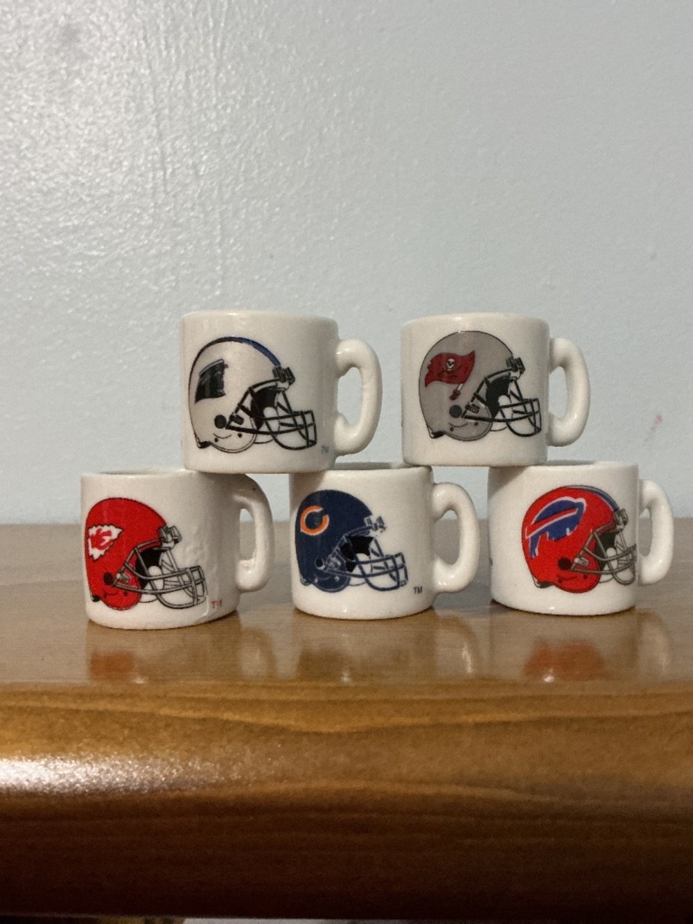 Vintage lot of 5 NFL miniature FOOTBALL coffee mugs Chiefs Bills Bears Panthers